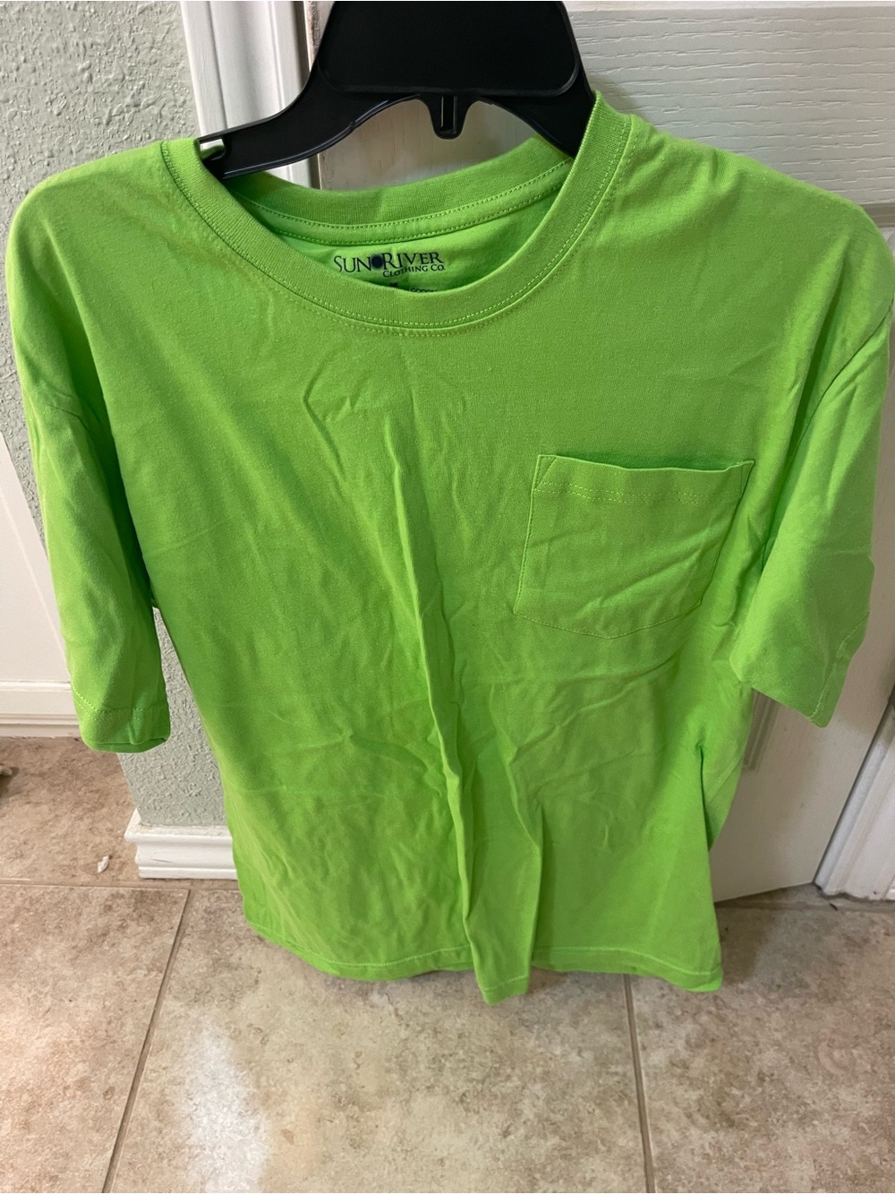 Sunriver Neon Green Short Sleeve Pocket Tee new